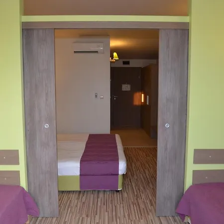 Aqua Nevis & Aqua Park 4* Солнечный берег