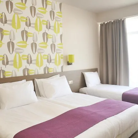 מלון Aqua Nevis & Aqua Park סאני ביץ'