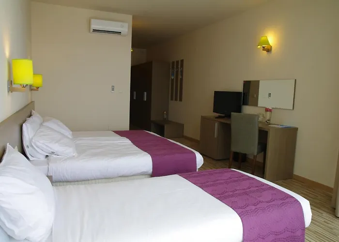 Aqua Nevis & Aqua Park ساني بيتش