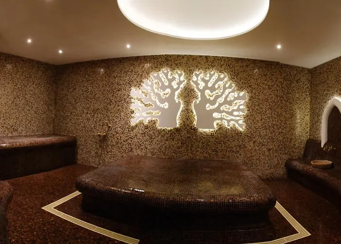 Aqua Nevis & Aqua Park