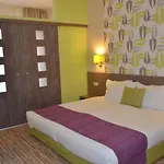 Aqua Nevis & Aqua Park Hotel