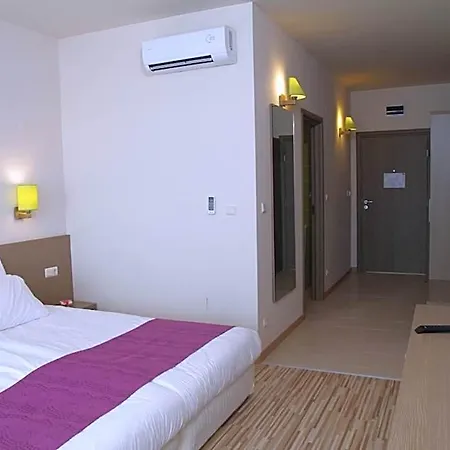 Hotell Aqua Nevis & Aqua Park 3*