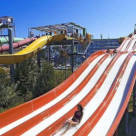 Aqua Nevis & Aqua Park Slăntjev Brjag