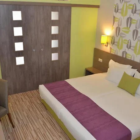 аква невис хотел&aквапарк Слънчев бряг