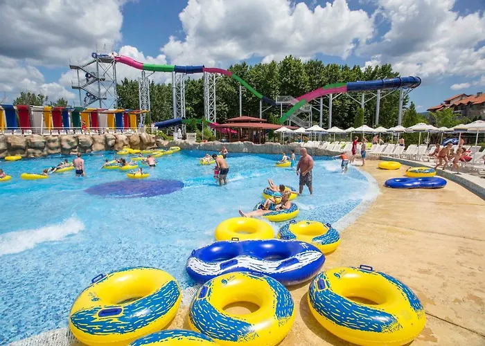 Aqua Nevis & Aqua Park 3* Napospart