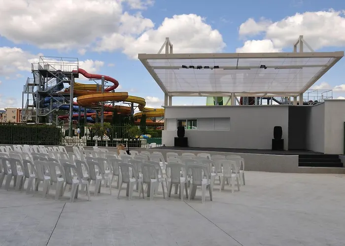 Aqua Nevis & Aqua Park Slăntjev Brjag