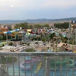 Hotell Aqua Nevis & Aqua Park